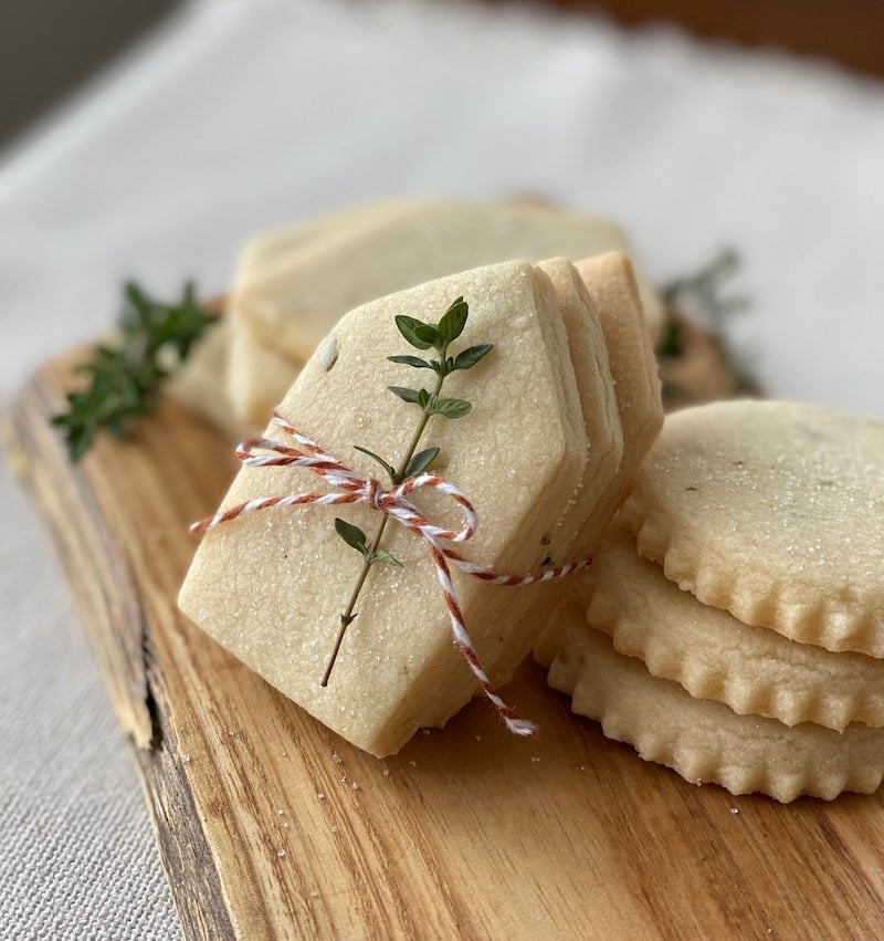 From the Gardyn Kitchen: Lemon-Thyme Shortbread Cookies