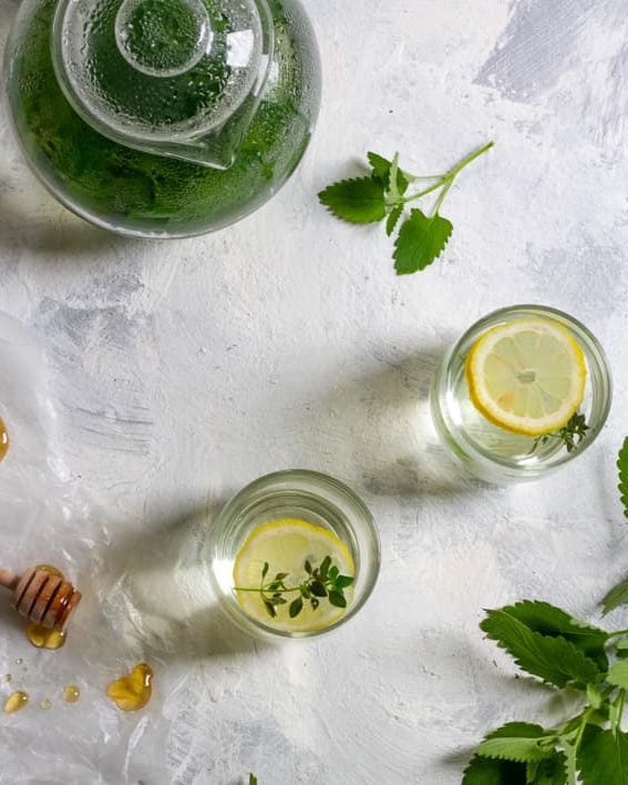 The evening wind-down herb tea: chamomile, mint, and lavender for late-summer nights