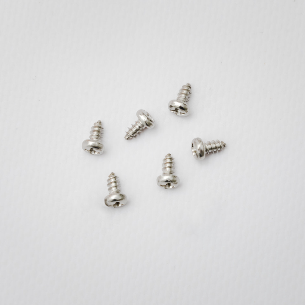 Pack of 6 screws